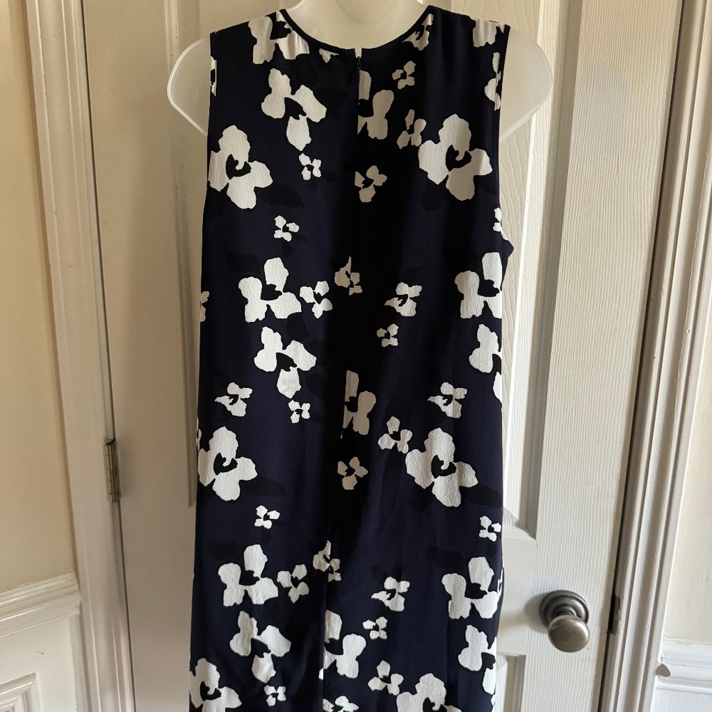 Theory Silk lined Dress Navy and Ivory Size 6